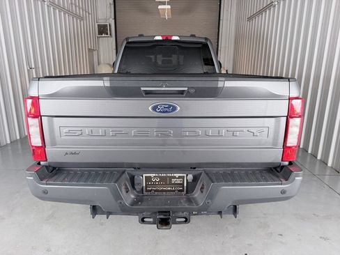 Used 2022 Ford F350 Lariat w/ Lariat Ultimate Package AWD/4WD image 6