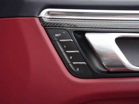 Used 2024 Porsche Macan GTS image 45