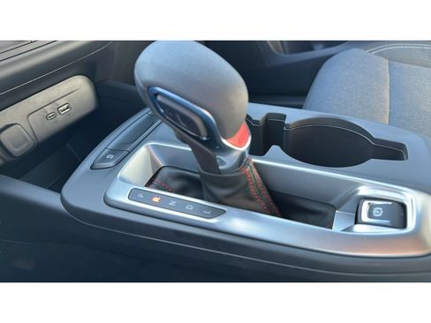 New 2026 Chevrolet Trax RS FWD image 17