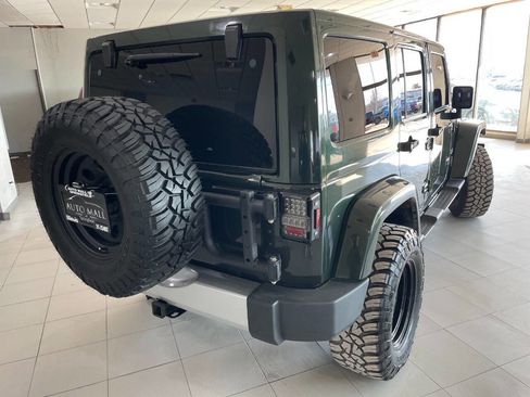 Used 2011 Jeep Wrangler Unlimited Sahara w/ Dual Top Group image 9