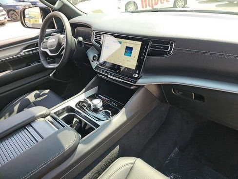 New 2026 Jeep Grand Wagoneer 4WD image 13