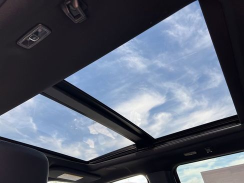 New 2026 Ford F250 Platinum image 38