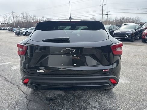 Used 2024 Chevrolet Trax RS w/ Driver Confidence Package image 6
