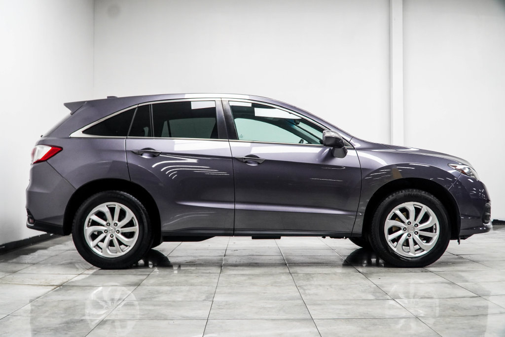 Used 2018 Acura RDX w/ Technology Package AWD/4WD image 10