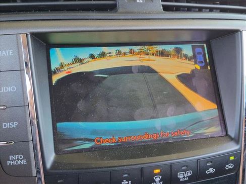 Used 2011 Lexus IS 250C w/ Luxury Pkg RWD image 11
