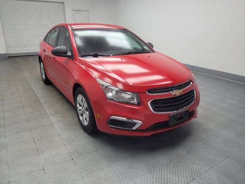 Used 2016 Chevrolet Cruze LS FWD image 13