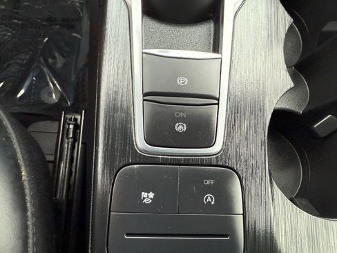 Used 2025 Ford Escape ST-Line image 42