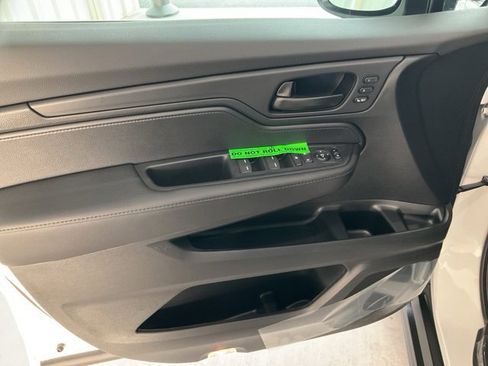 New 2026 Honda Odyssey EX-L image 5