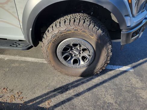Used 2023 Ford F150 Raptor AWD/4WD image 10