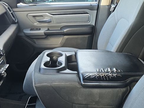 Used 2019 RAM 1500 Big Horn image 13