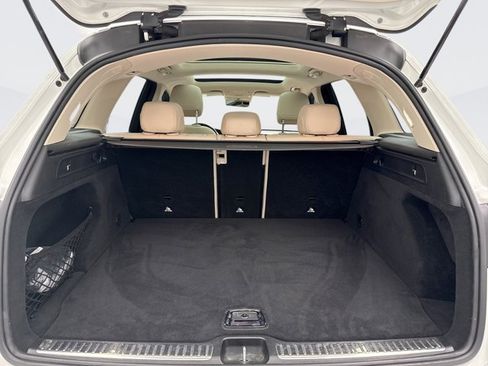 Used 2020 Mercedes-Benz GLC 300 4MATIC image 22