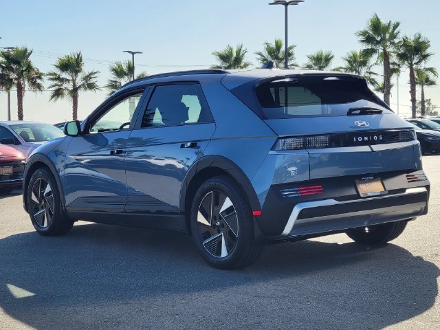 New 2027 Hyundai Ioniq 5 SEL RWD image 3
