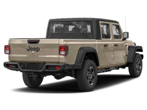 Used 2022 Jeep Gladiator Sport AWD/4WD image 2