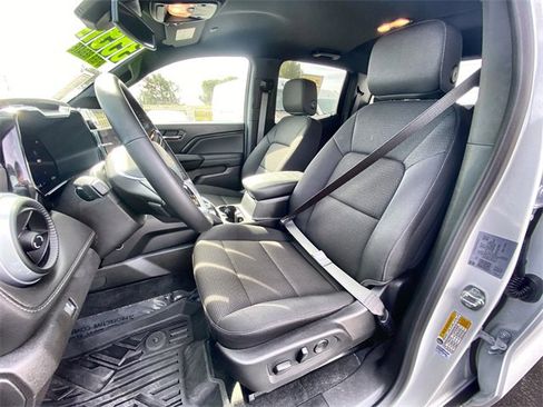 Certified 2026 Chevrolet Colorado LT image 11