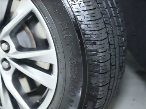 Used 2022 Cadillac XT5 Premium Luxury image 44