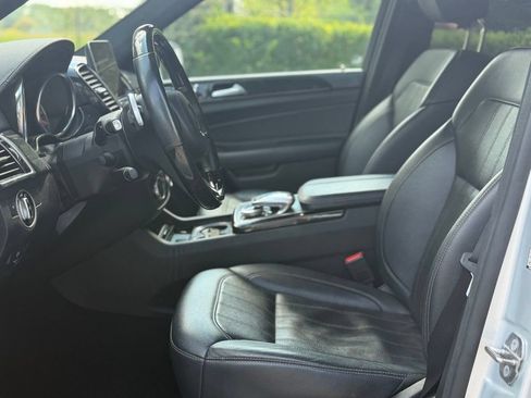 Used 2018 Mercedes-Benz GLS 450 4MATIC image 10