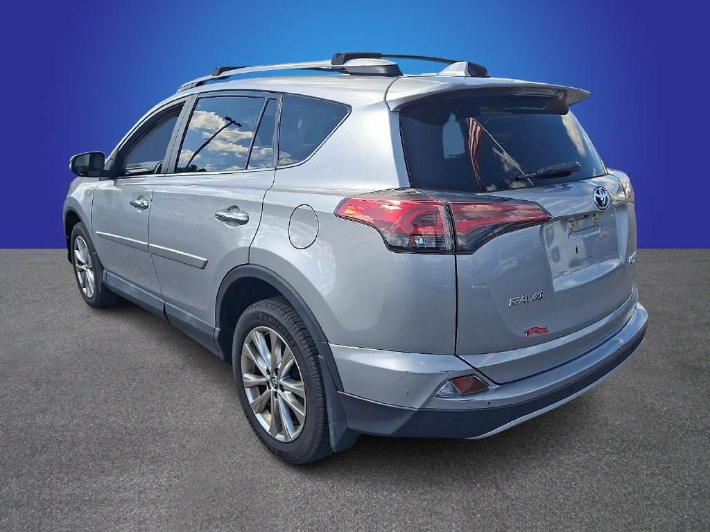 Used 2018 Toyota RAV4 Limited w/ Advanced Technology Package AWD/4WD image 6