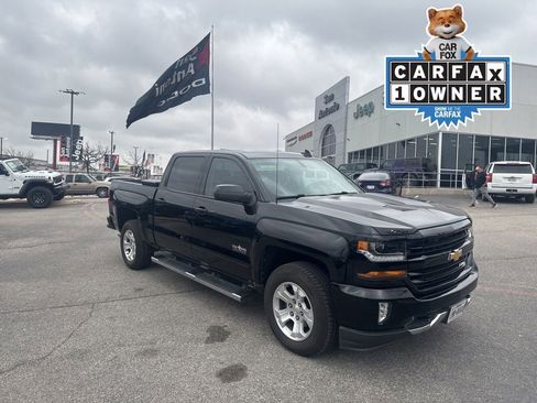 Used 2018 Chevrolet Silverado 1500 LT w/ Texas Edition image 1