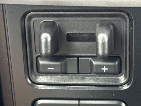 New 2026 Ford F250 XLT w/ XLT Premium Package image 22