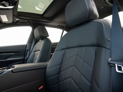 New 2026 BMW 530i xDrive w/ M Sport Package image 14