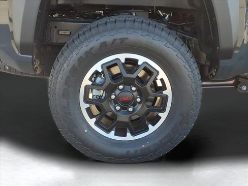 New 2025 Toyota Tacoma TRD Off-Road image 6