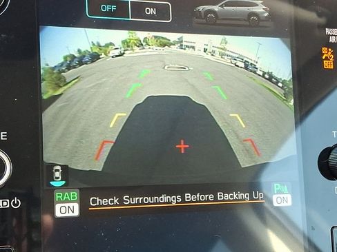 Certified 2023 Subaru Outback Touring AWD/4WD image 21