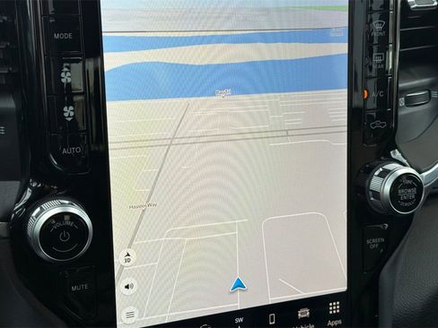 Used 2023 RAM 1500 Laramie image 21