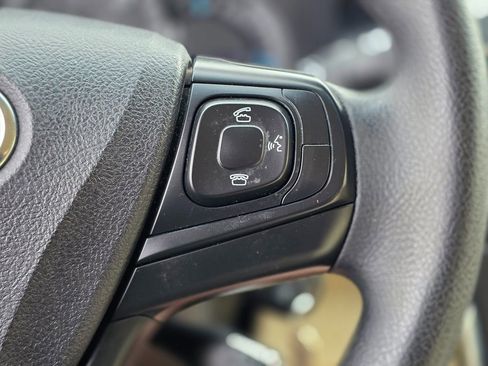 Used 2015 Toyota Camry LE image 26