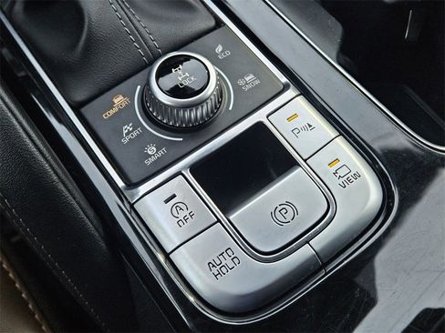 Used 2021 Kia Telluride SX w/ SX Prestige Package image 22