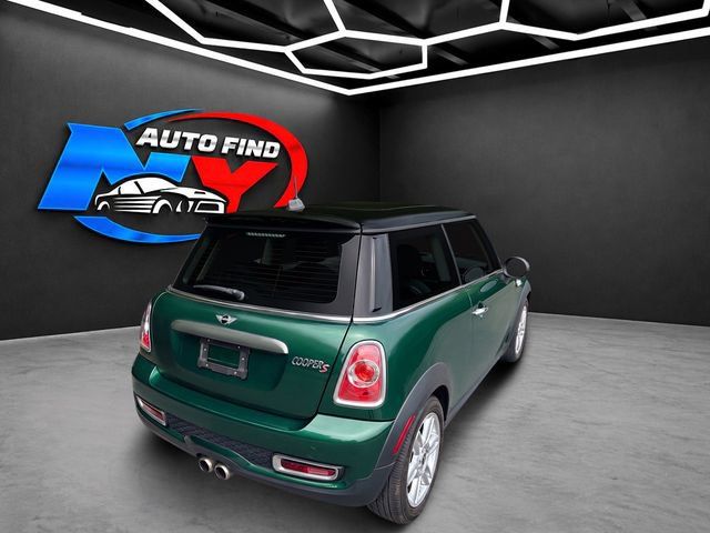 Used 2013 MINI Cooper S FWD image 9