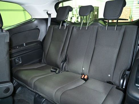 Used 2024 Subaru Ascent Premium w/ Convenience Package image 57