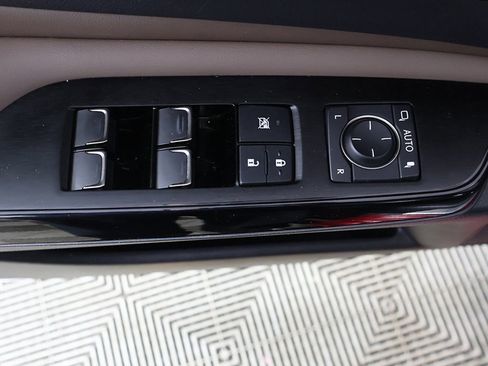 Used 2022 Lexus ES 350 350 w/ Premium Package image 37