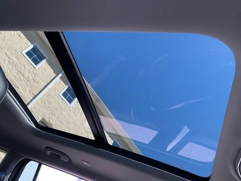 Used 2022 Jeep Grand Cherokee L Limited image 20