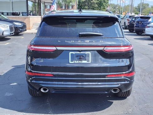 New 2023 Lincoln Corsair Reserve w/ Equipment Group 202A image 28