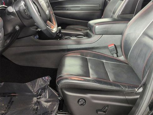 Used 2023 Dodge Durango GT image 19