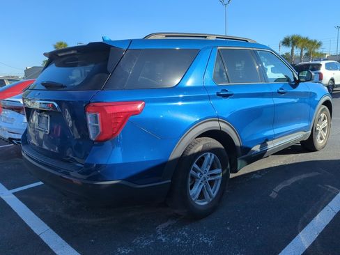 Used 2020 Ford Explorer XLT image 9