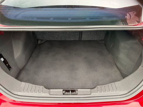 Used 2015 Ford Focus SE FWD image 19