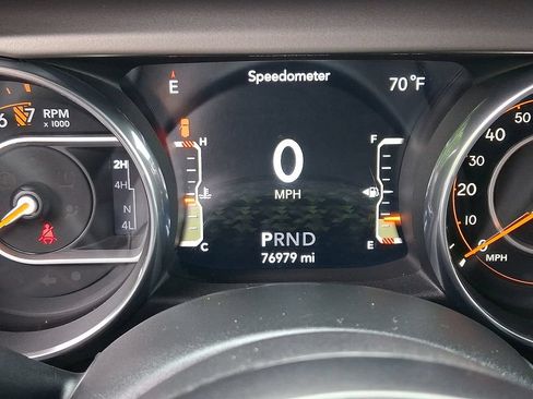 Used 2018 Jeep Wrangler Unlimited Sport S AWD/4WD image 19