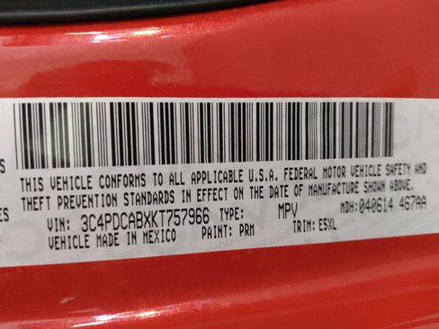Used 2019 Dodge Journey SE FWD image 33