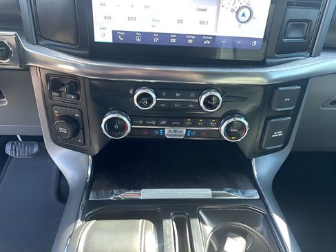 Used 2023 Ford F150 Lariat image 35