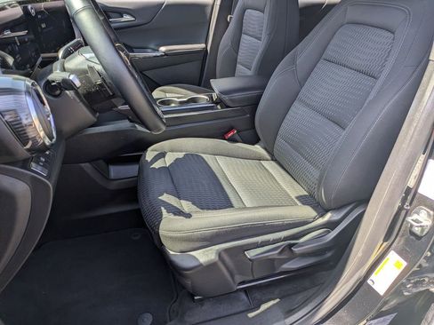 Used 2025 Chevrolet Equinox LT FWD image 14
