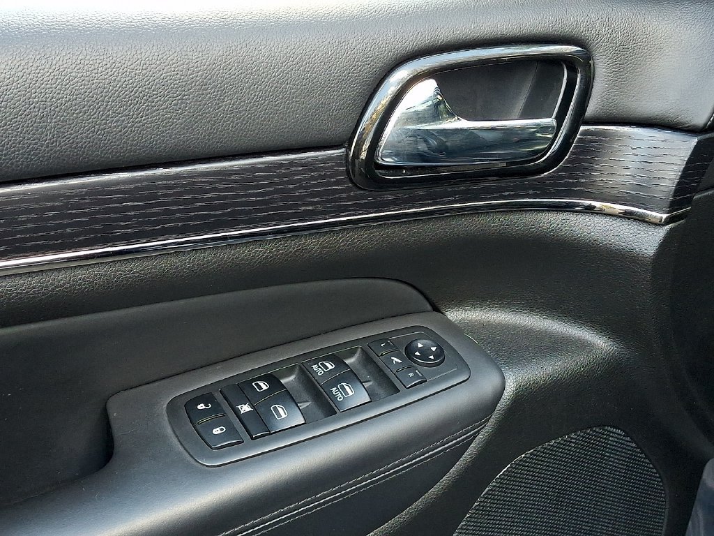 Used 2021 Jeep Grand Cherokee High Altitude AWD/4WD image 14