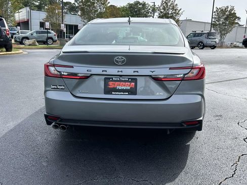New 2026 Toyota Camry SE w/ Convenience Package FWD image 4
