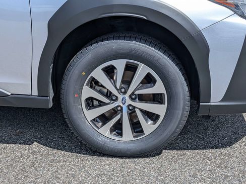 Certified 2024 Subaru Outback Premium AWD/4WD image 11