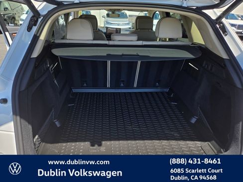 Used 2023 Audi Q5 2.0T Premium Plus w/ Premium Plus Package AWD/4WD image 25