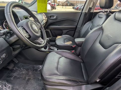 Used 2019 Jeep Compass Limited image 13