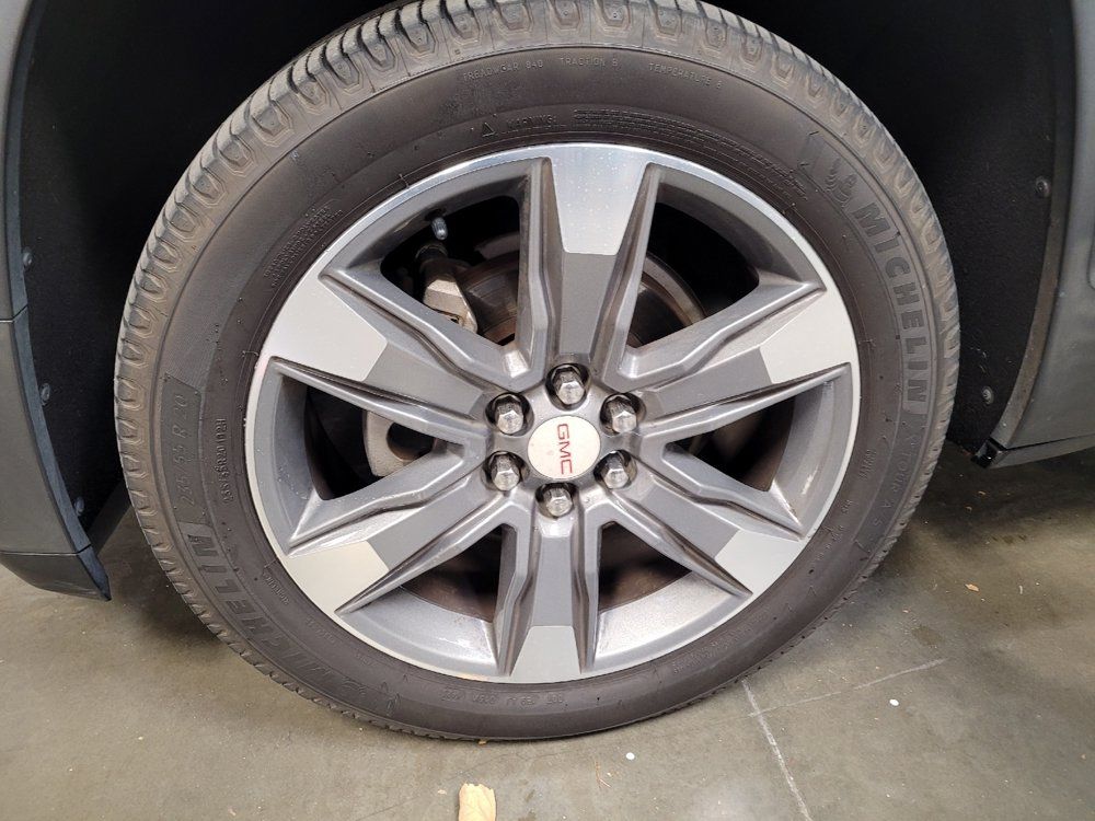 Used 2017 GMC Acadia SLT FWD image 31
