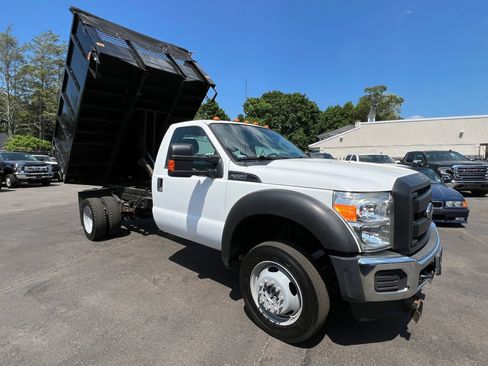 Used 2016 Ford F550 4x4 Regular Cab Super Duty image 9