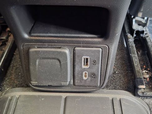 Used 2021 Chevrolet TrailBlazer RS w/ Sun and Liftgate Package image 27