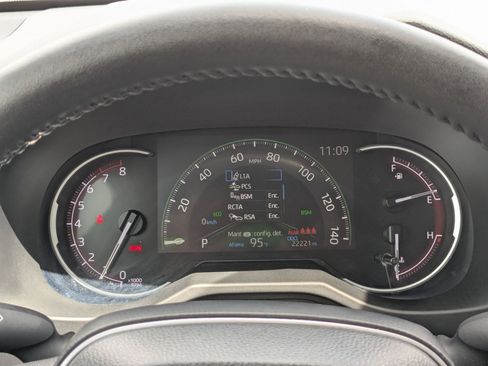 Used 2024 Toyota RAV4 XLE Premium image 18